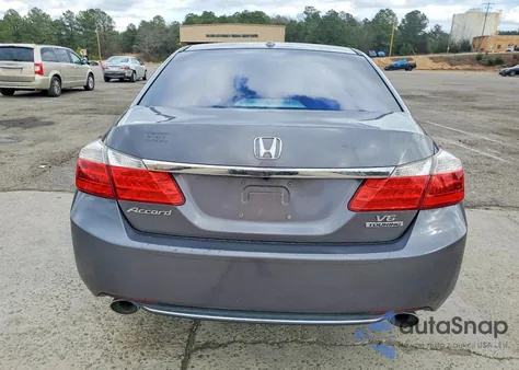 2013 Honda Accord Touring z USA, uszkodzony, nr VIN 1HGCR3F92DA037675